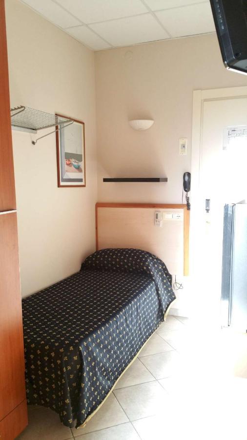 Hotel Delle Mimose Diano Marina Zewnętrze zdjęcie