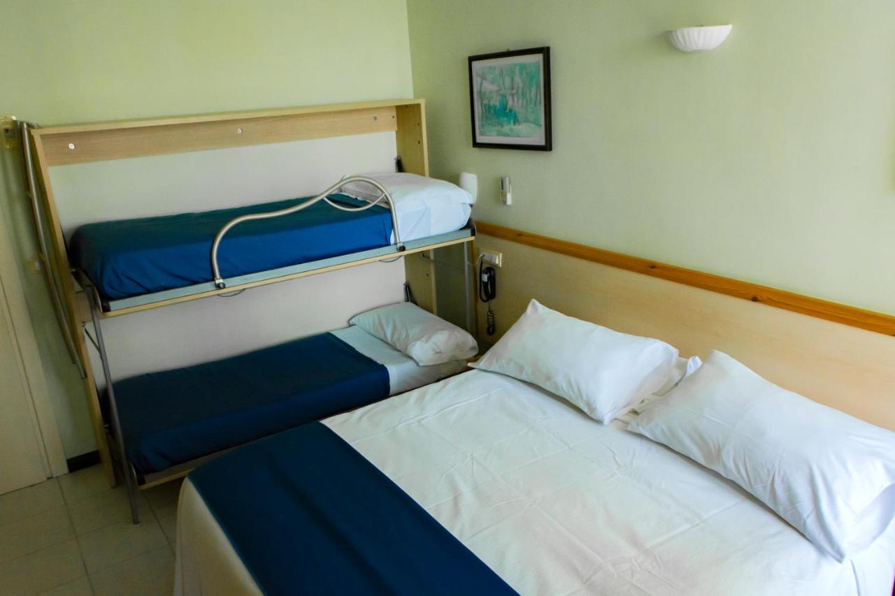 Hotel Delle Mimose Diano Marina Zewnętrze zdjęcie