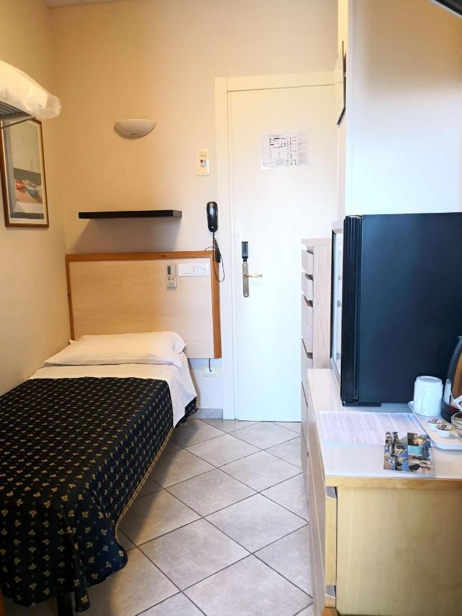 Hotel Delle Mimose Diano Marina Zewnętrze zdjęcie