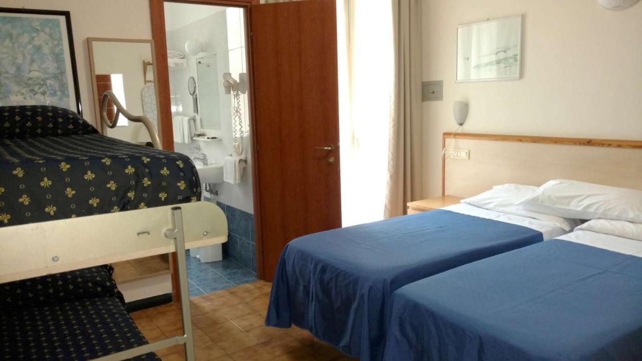 Hotel Delle Mimose Diano Marina Zewnętrze zdjęcie