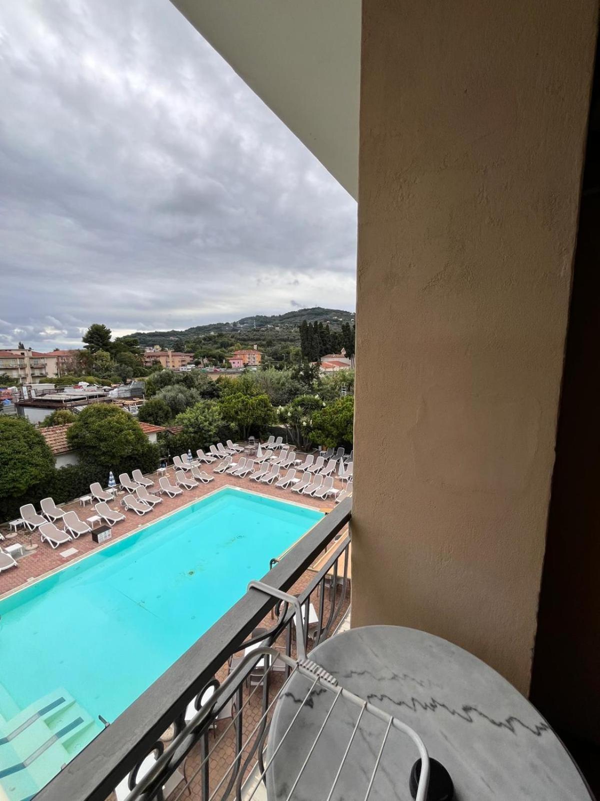 Hotel Delle Mimose Diano Marina Zewnętrze zdjęcie