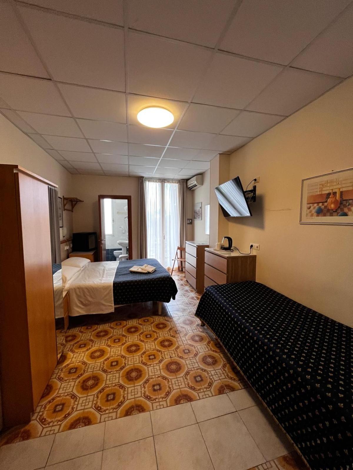 Hotel Delle Mimose Diano Marina Zewnętrze zdjęcie